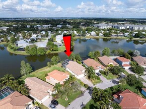 2096 NW Marsh Rabbit Ln in Jensen Beach, FL - Building Photo - Building Photo