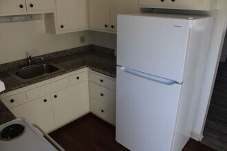 5234 Sacramento Ave in Richmond, CA - Building Photo - Building Photo