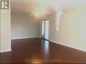 641 Eaglemount Crescent in Mississauga, ON - Building Photo - Building Photo