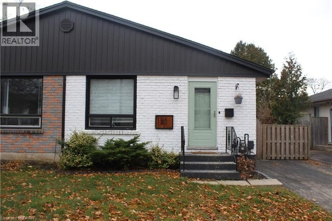 property at 22 Debby Crescent