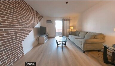 141 Pierce St in Malden, MA - Building Photo - Building Photo