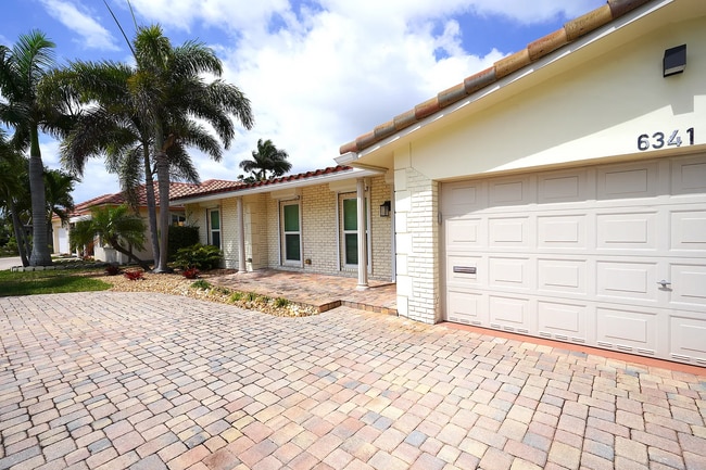 6341 NE 22nd Ave in Fort Lauderdale, FL - Building Photo - Building Photo