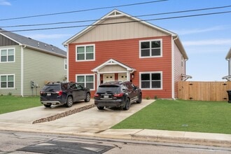 1005 S 26th St in Temple, TX - Building Photo - Building Photo