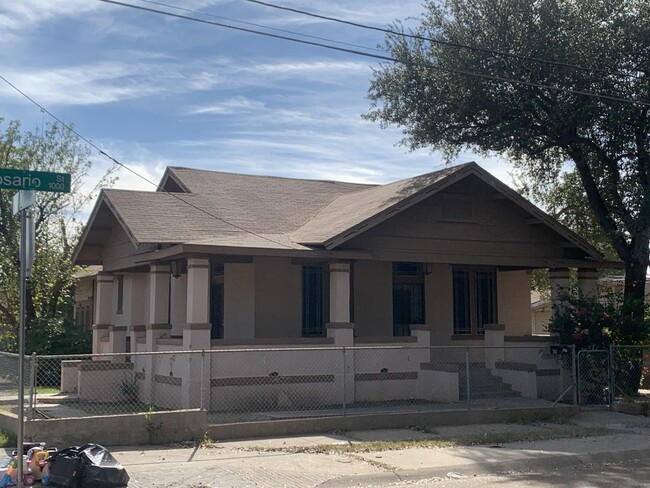 property at 1019 Rosario St