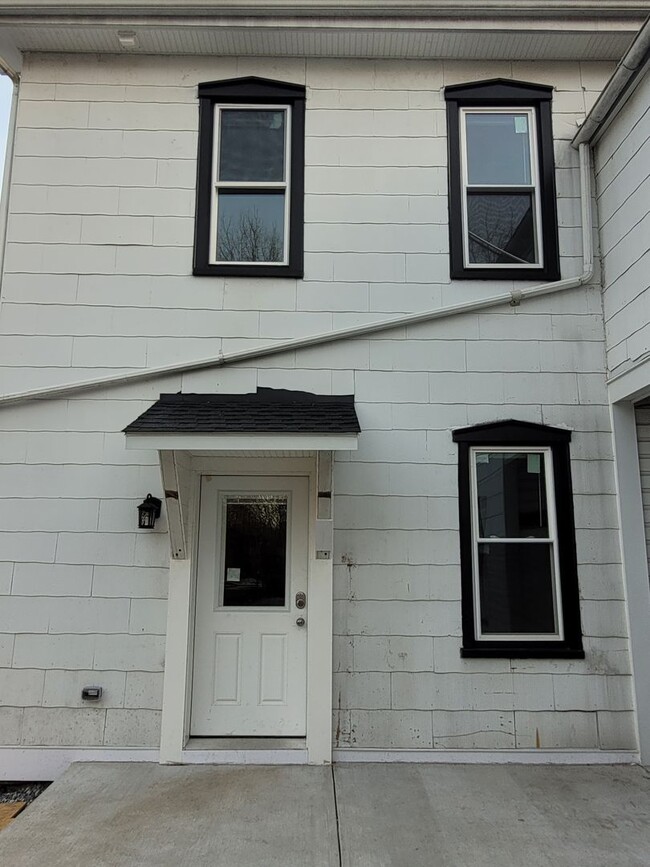 property at 34 E Main St