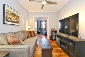 63 Laidlaw Ave in Jersey City, NJ - Building Photo - Building Photo