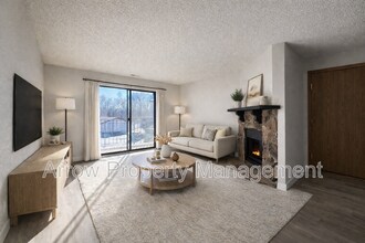 2354 N 44th St in Lincoln, NE - Building Photo - Building Photo