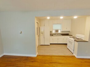 1736 N Volutsia in Wichita, KS - Building Photo - Building Photo