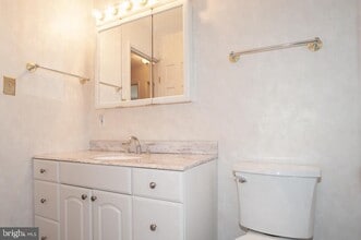 5931 Peverill Dr in Alexandria, VA - Building Photo - Building Photo