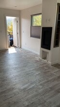 5913 Amend Rd, Unit Studio in Richmond, CA - Building Photo - Building Photo