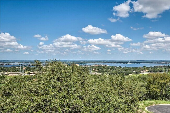 307 Poker Chip in Horseshoe Bay, TX - Building Photo - Building Photo