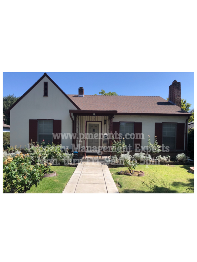 property at 1168 S Country Club Blvd