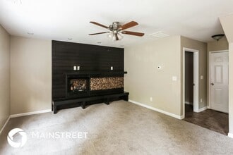 3614 Larkhaven Village Dr in Charlotte, NC - Building Photo - Building Photo