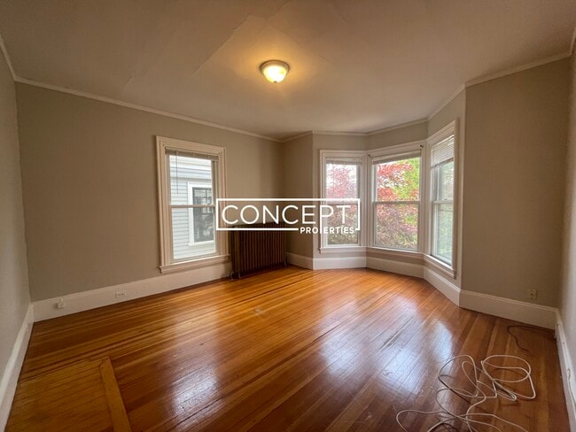 8 Forest St, Unit 2A in Cambridge, MA - Building Photo - Building Photo