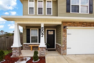 507 Eisenhower Dr in Crestview, FL - Building Photo - Building Photo