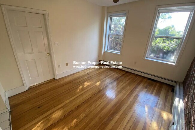 48 Garden St in Boston, MA - Foto de edificio - Building Photo