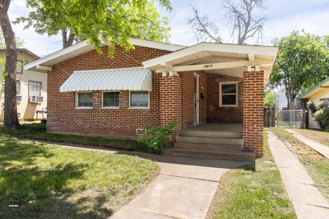 property at 1611 Garfield St
