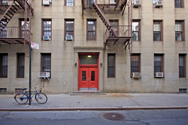 190-194 Waverly Pl in New York, NY - Building Photo - Building Photo