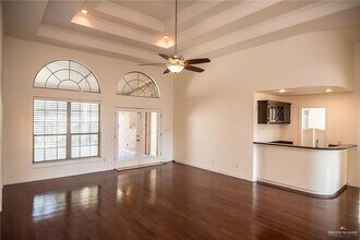 5917 N Cynthia St in McAllen, TX - Building Photo - Building Photo