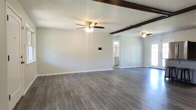 3927 Emerald Dr in Mesquite, TX - Building Photo - Building Photo