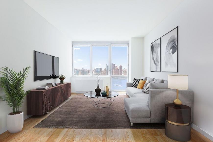 45-40 Center Blvd in Queens, NY - Building Photo
