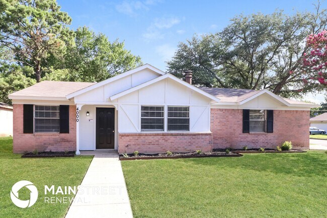 4000 School Hill Cir