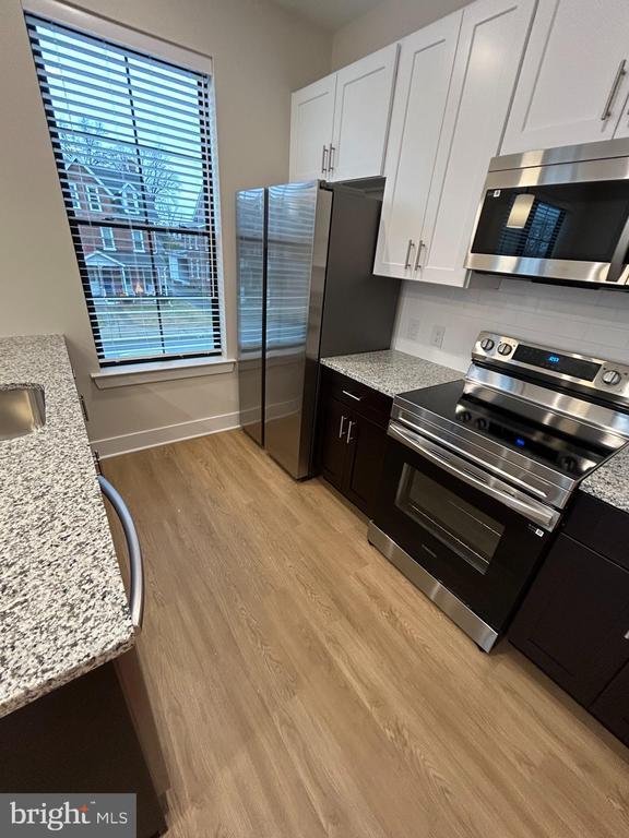 property at 624 Main St