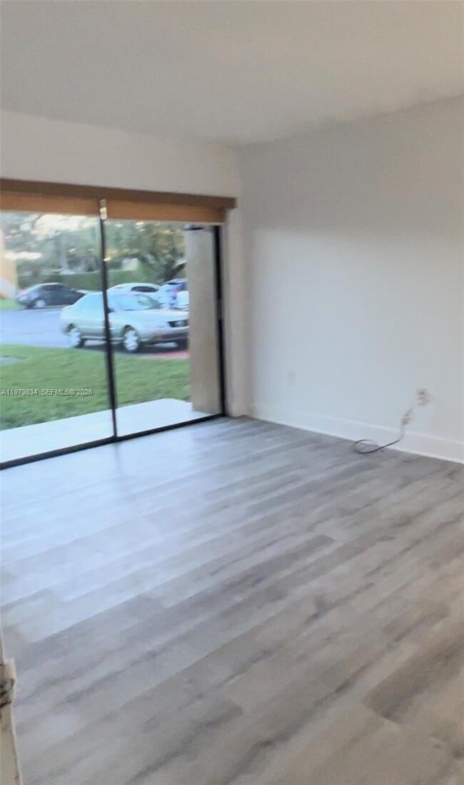 15640 SW 80th St in Miami, FL - Building Photo - Building Photo