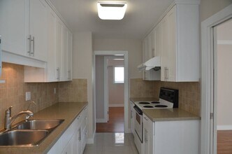 7251 Parry St in Richmond, BC - Building Photo - Building Photo