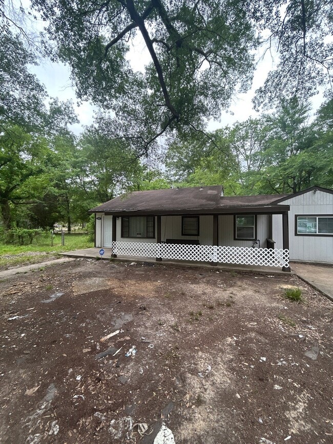 3909 Mesilla Dr in Jackson, MS - Building Photo - Building Photo
