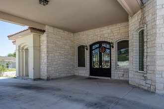 101 Margaret Ln in Del Rio, TX - Building Photo - Building Photo