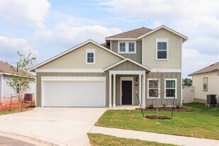 180 Keltic Dr in Kyle, TX - Building Photo