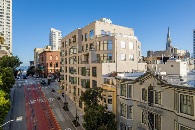 Crescent Nob Hill in San Francisco, CA - Foto de edificio - Building Photo