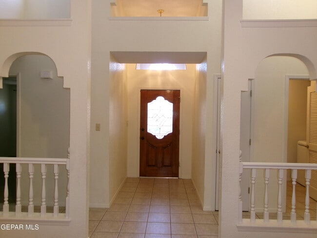 7005 Black Ridge Dr in El Paso, TX - Building Photo - Building Photo