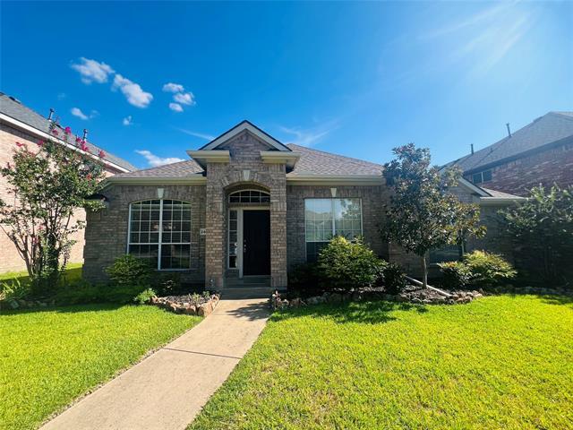 property at 2460 Cimmaron Dr