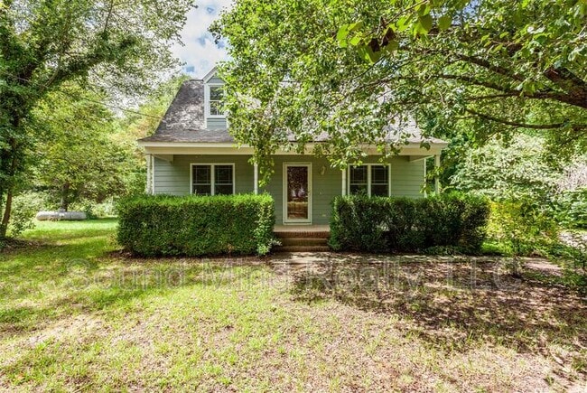 property at 1012 Windward Psge