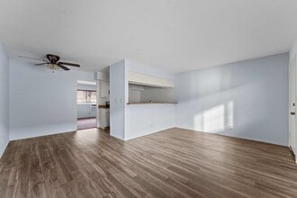 1616 Grismer in Burbank, CA - Building Photo - Building Photo