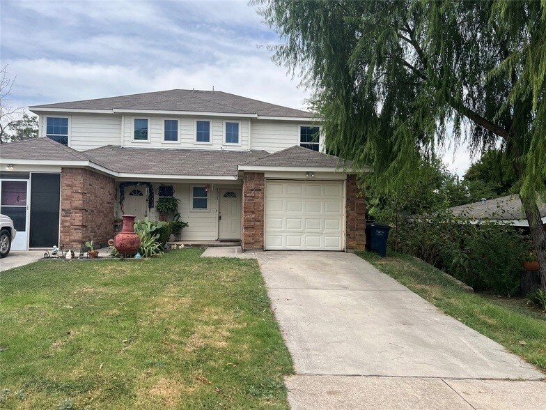 8008 Arbor Ave in Fort Worth, TX - Building Photo
