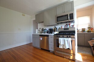 110 Kenrick St, Unit 1 in Boston, MA - Building Photo