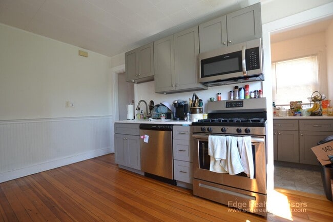 110 Kenrick St, Unit 1, Unit 1