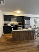 51 Hay Ln. in Barrie, ON - Building Photo - Building Photo
