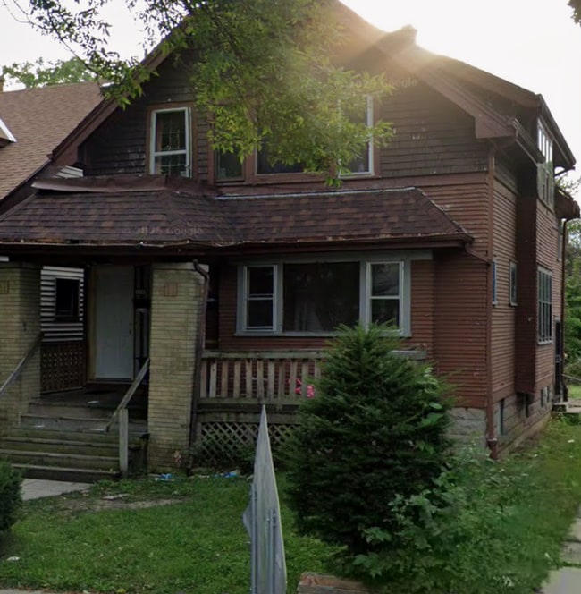 property at 3747 N 16th St