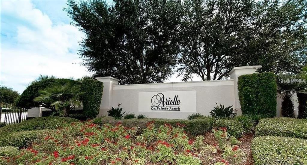 6952 Prosperity Cir in Sarasota, FL - Building Photo
