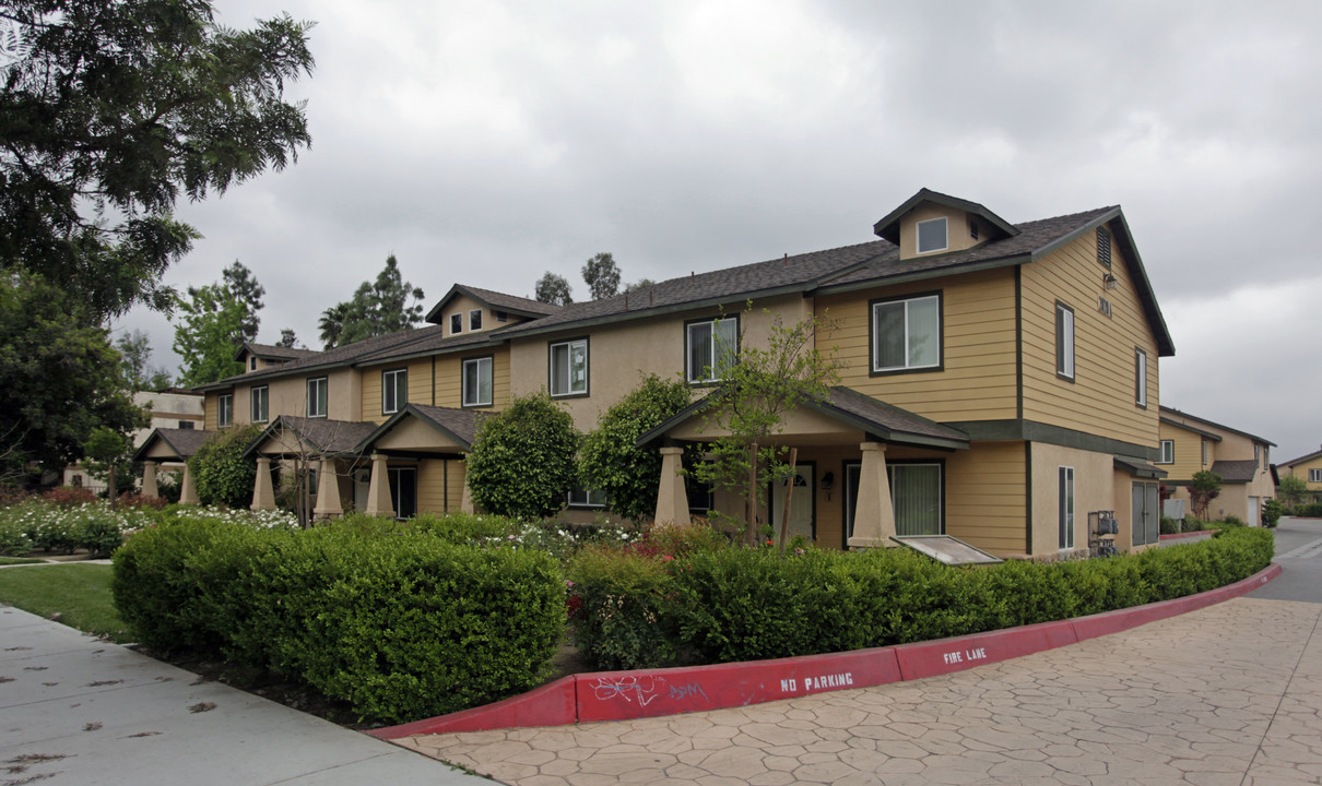 Quail Crossing Apartments in Ontario, CA - Building Photo