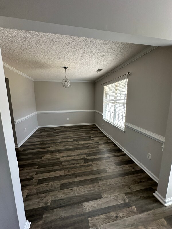 2010 Village Run Dr in Mcdonough, GA - Foto de edificio - Building Photo