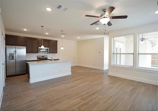 637 Parkline Dr in Georgetown, TX - Building Photo - Building Photo