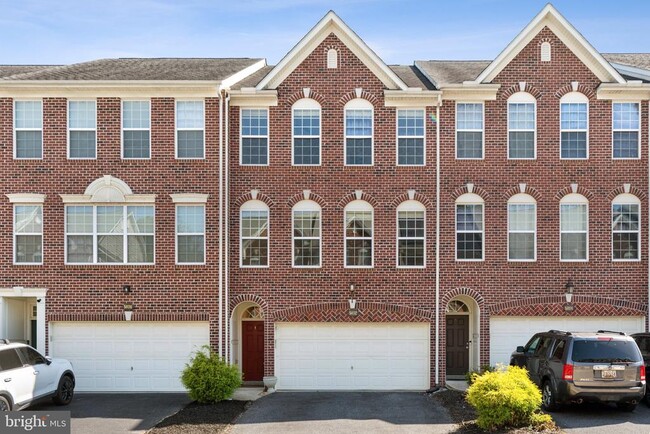 property at 5032 Wesley Square