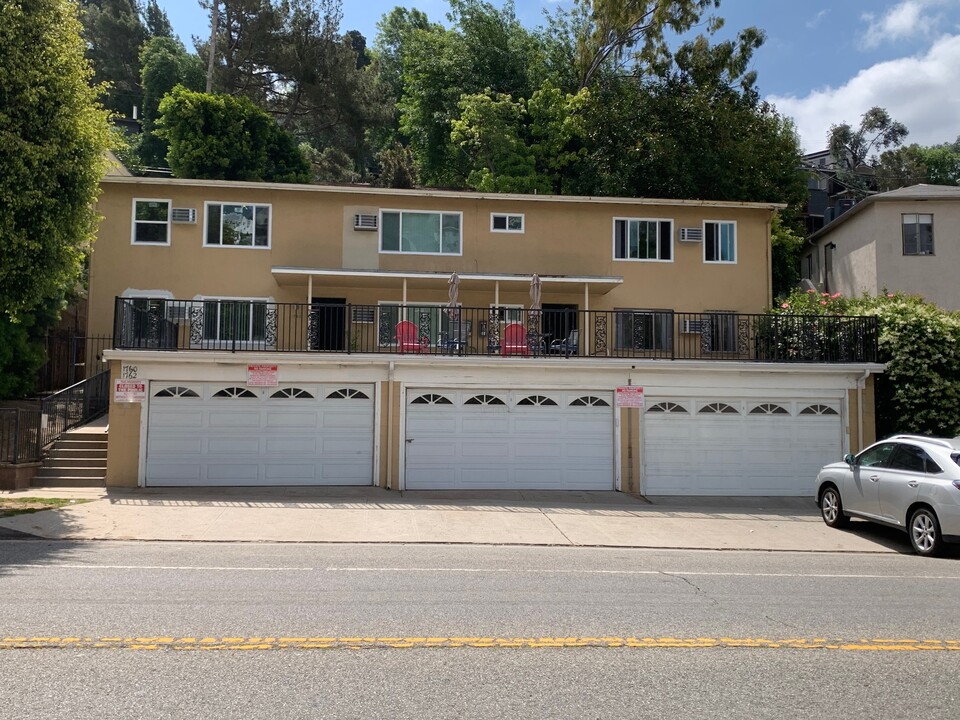 1760 Silver Lake Blvd, Unit 1 in Los Angeles, CA - Building Photo