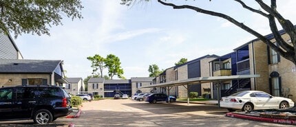 The Prescott in Houston, TX - Building Photo - Building Photo