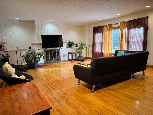 170 White St in South Burlington, VT - Building Photo - Building Photo